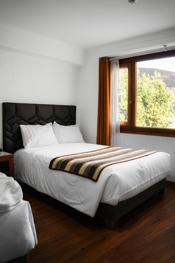 Hotel Andes De Урубамба Екстериор снимка
