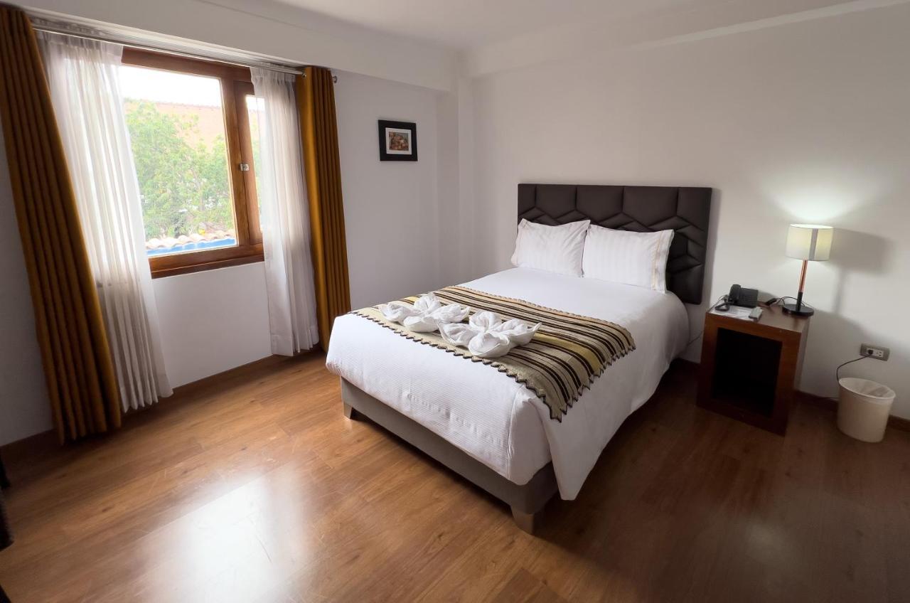 Hotel Andes De Урубамба Екстериор снимка