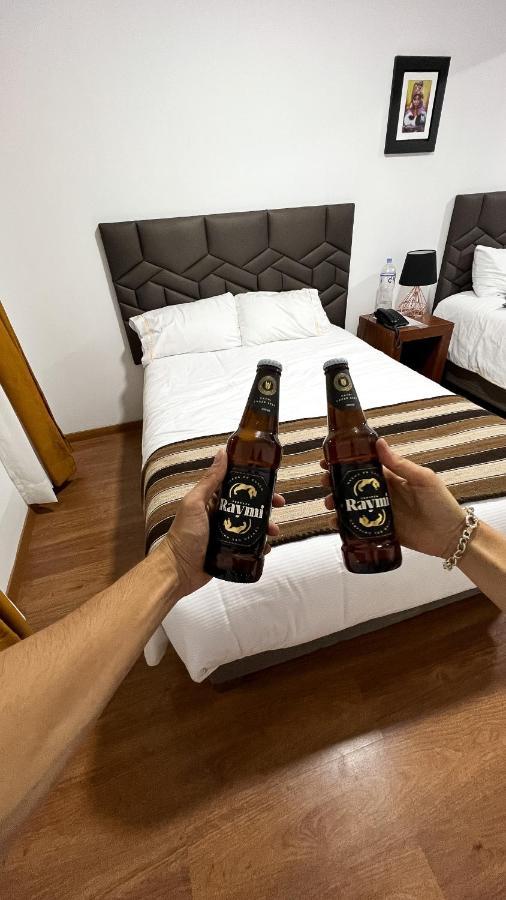Hotel Andes De Урубамба Екстериор снимка