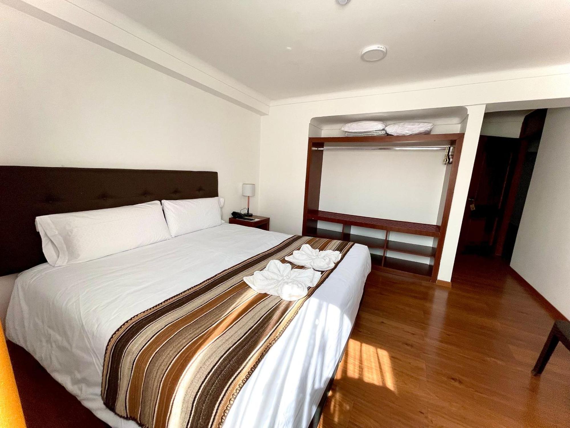 Hotel Andes De Урубамба Екстериор снимка