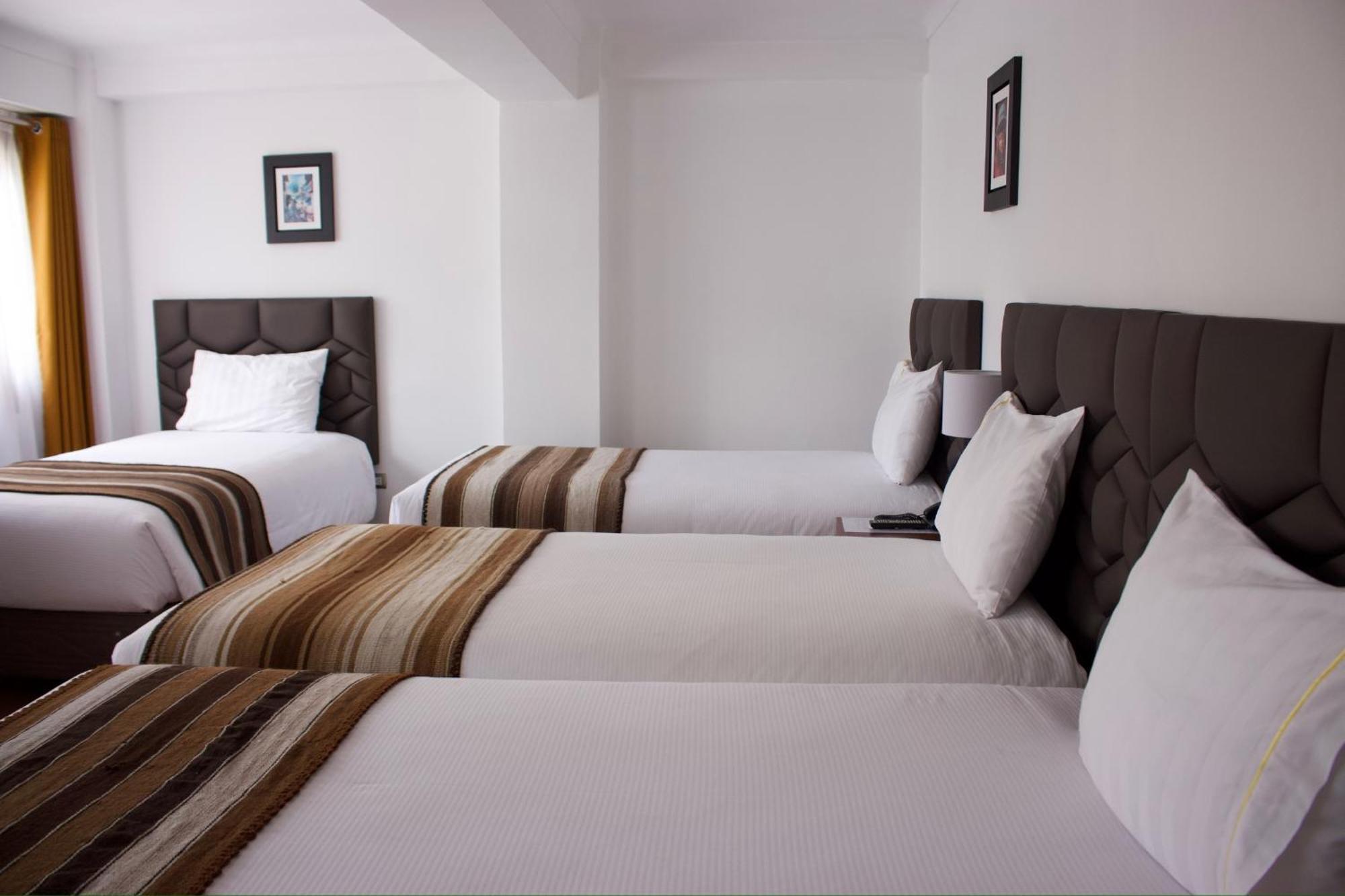 Hotel Andes De Урубамба Екстериор снимка
