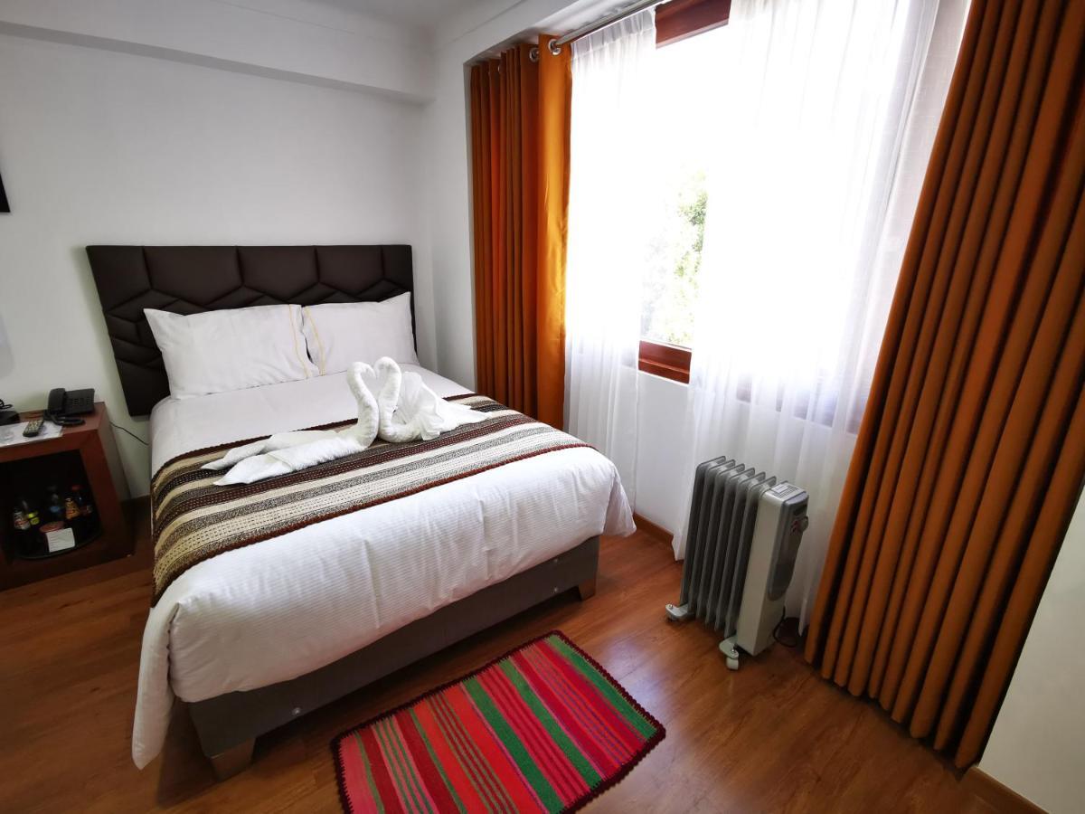 Hotel Andes De Урубамба Екстериор снимка